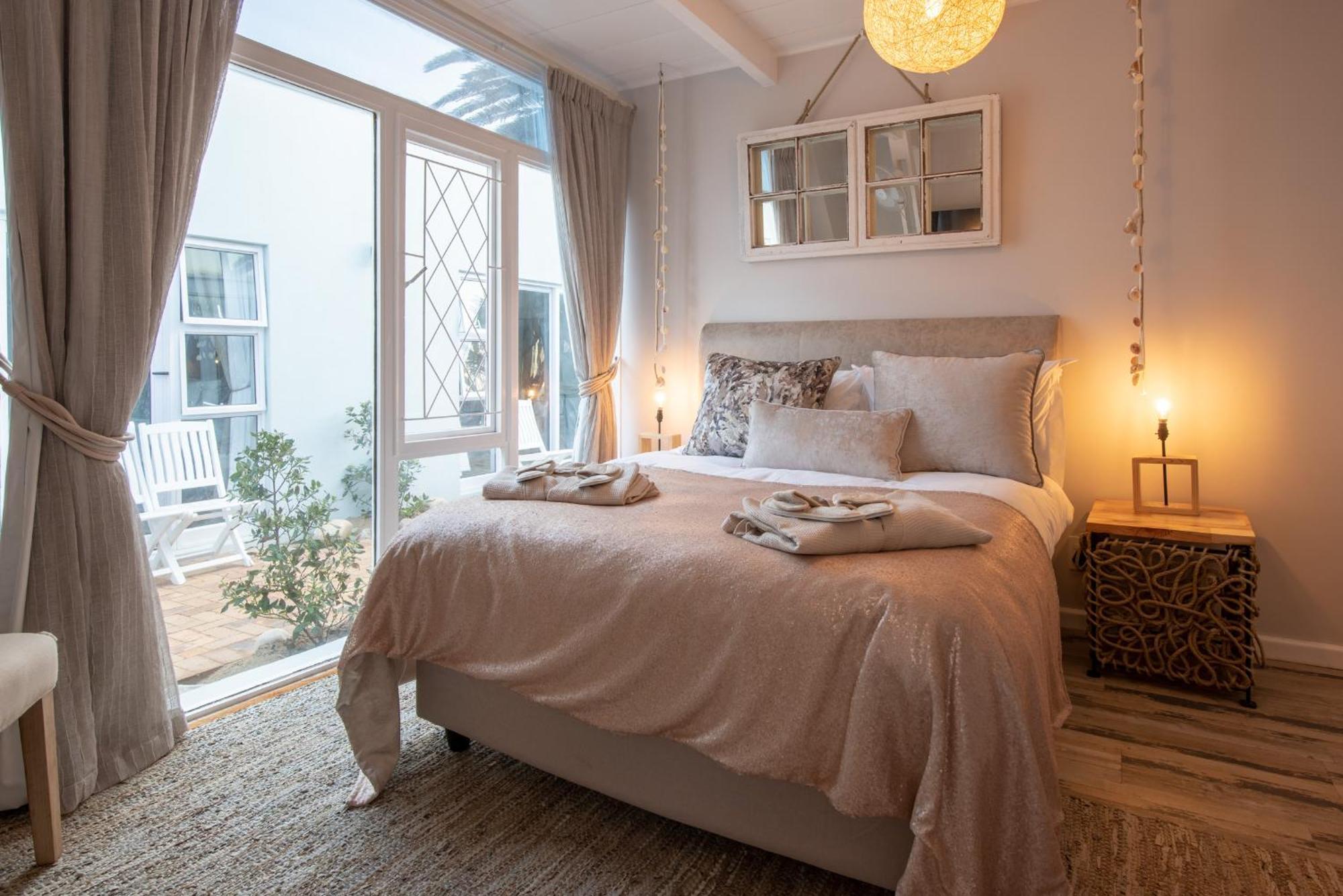 Salt Boutique Guesthouse By Curiocity (Adults Only) Блаубергстранд Экстерьер фото
